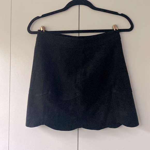 NWT American Eagle Suede Scallop Skirt - Picture 6 of 7